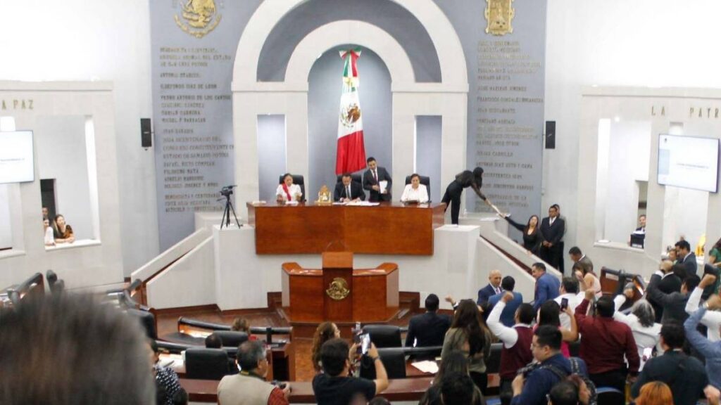 San Luis Potosí: La "Ley Gobernadora" abre un nuevo capítulo en la política estatal con candidatas mujeres para 2027