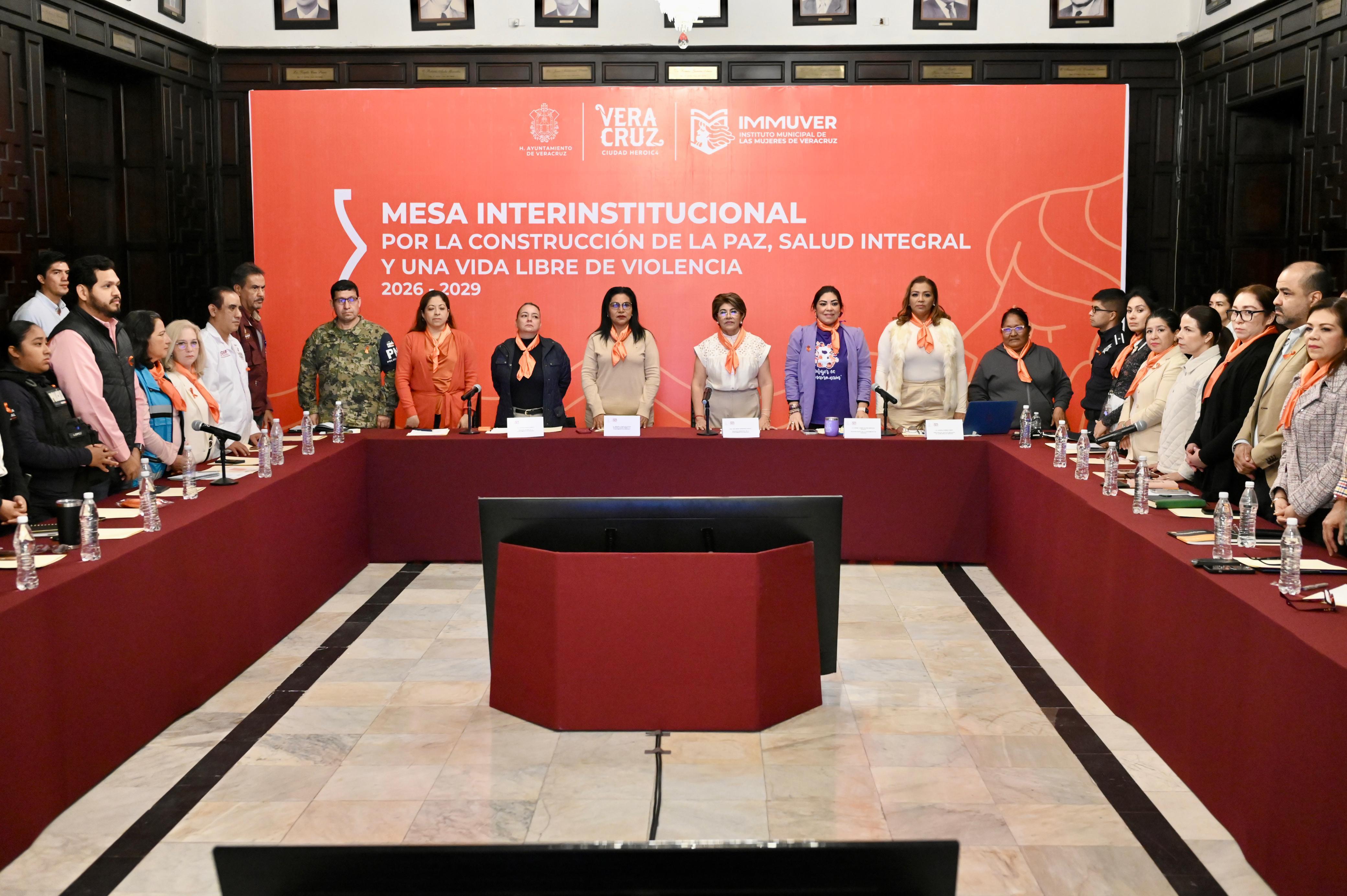 Instala H. Ayuntamiento de Veracruz, mesa interinstitucional para combatir la violencia de género